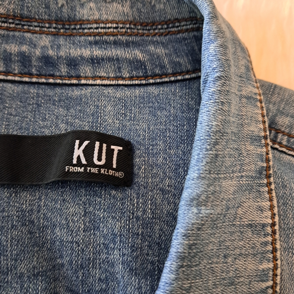 Kut from the Kloth Blue Denim Jacket